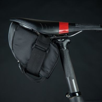 Підсідельна сумка Lezyne Micro Caddy XL, 0.5 л, Black, Y14 (4710582 542695)
